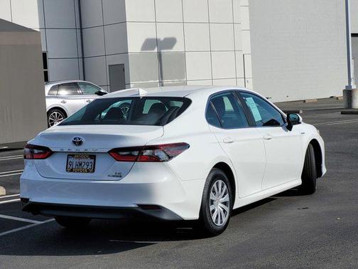 2021 Toyota Camry LE