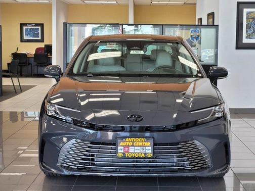 2025 Toyota Camry XLE