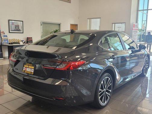 2025 Toyota Camry XLE