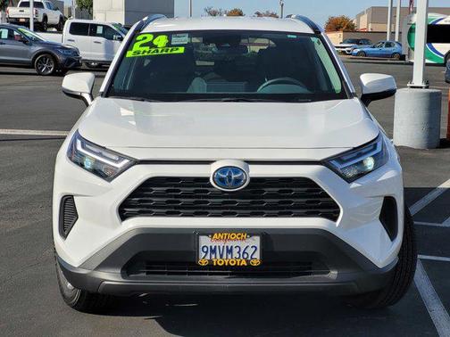 2024 Toyota RAV4 Hybrid XLE