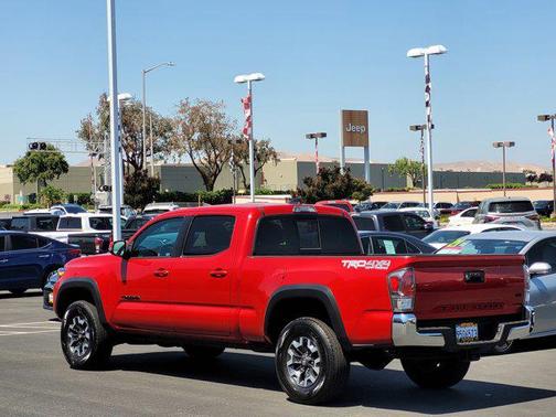 2023 Toyota Tacoma TRD Sport