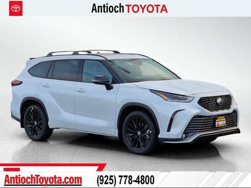 2026 Toyota Highlander XSE