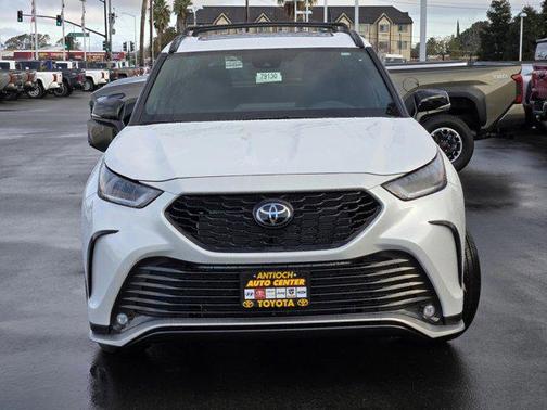 2026 Toyota Highlander XSE