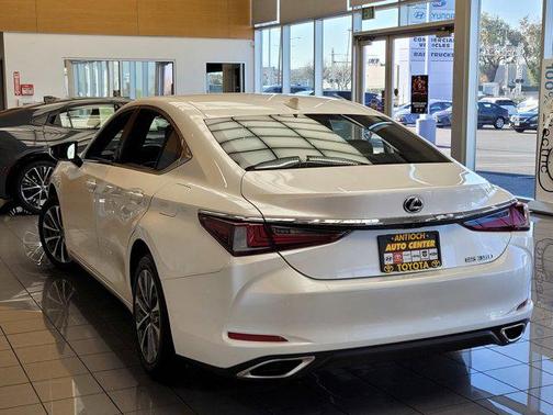 2024 Lexus ES 350 Base