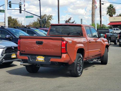 2025 Toyota Tacoma TRD Sport