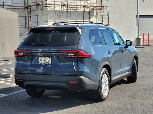2024 Toyota Grand Highlander Hybrid XLE
