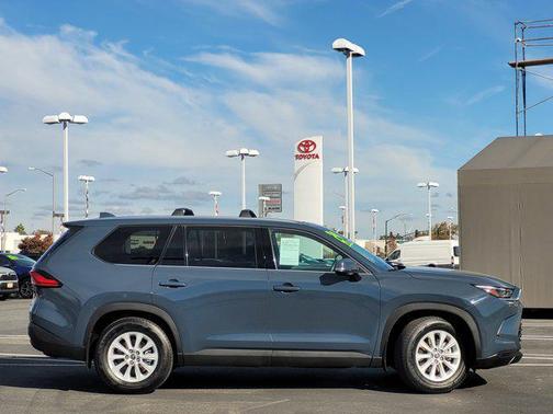 2024 Toyota Grand Highlander Hybrid XLE