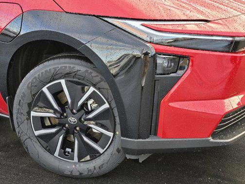 2026 Toyota bZ XLE Plus