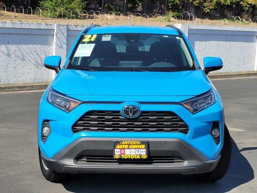 2021 Toyota RAV4 XLE