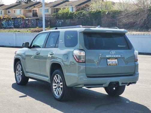 2022 Toyota 4Runner TRD Sport