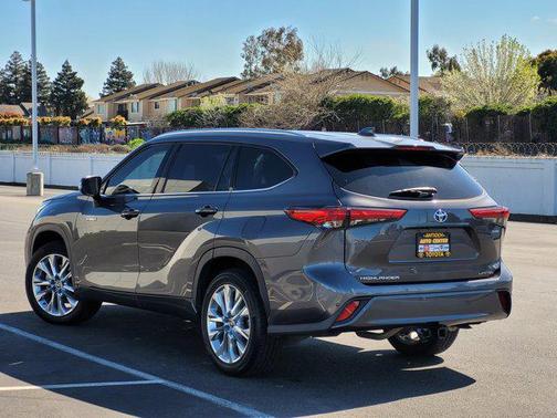 2020 Toyota Highlander Hybrid Limited