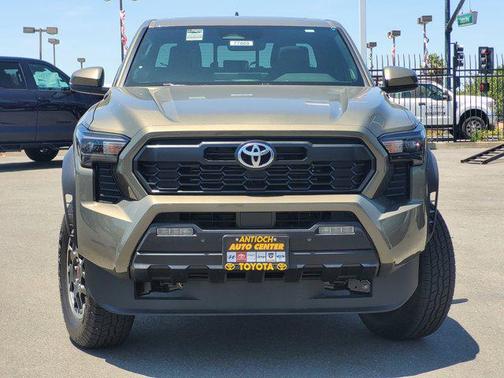 2025 Toyota Tacoma TRD Off Road