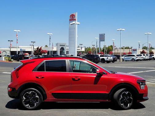 2023 Kia Niro EV Wind