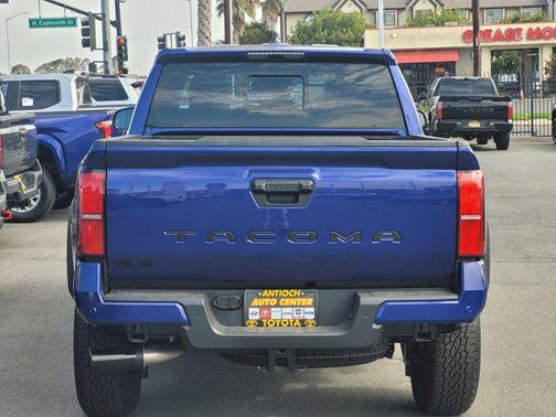 2025 Toyota Tacoma TRD Off Road