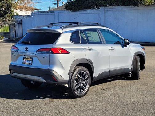 2026 Toyota Corolla Cross XLE