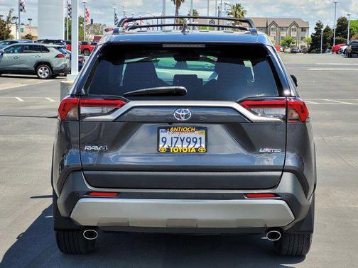 2021 Toyota RAV4 Limited
