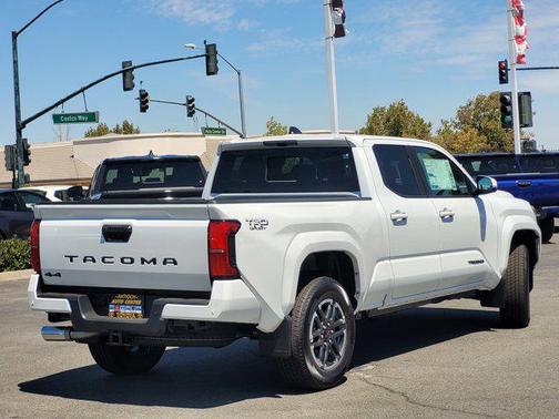 2025 Toyota Tacoma TRD Sport