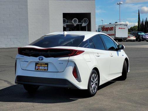 2021 Toyota Prius Prime XLE