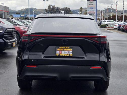 2026 Toyota bZ XLE Plus