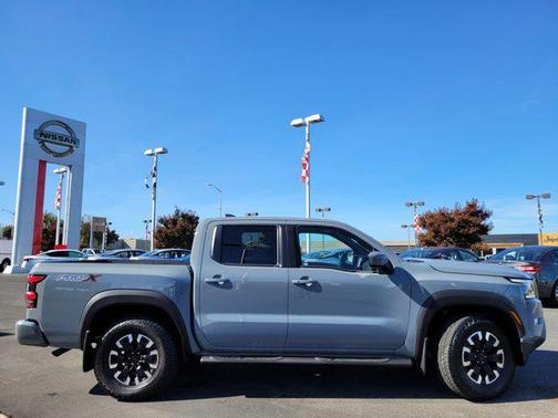 2023 Nissan Frontier PRO-X