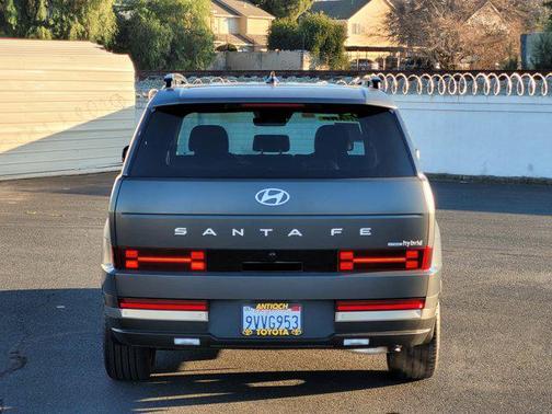 2025 Hyundai SANTA FE Limited