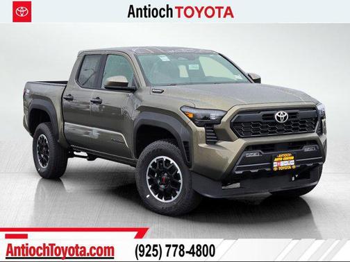 2025 Toyota Tacoma Hybrid TRD Off Road