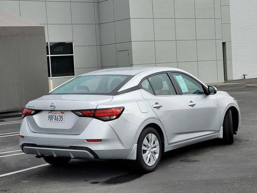 2022 Nissan Sentra S