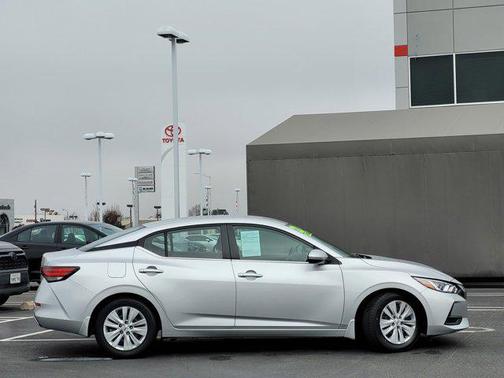 2022 Nissan Sentra S