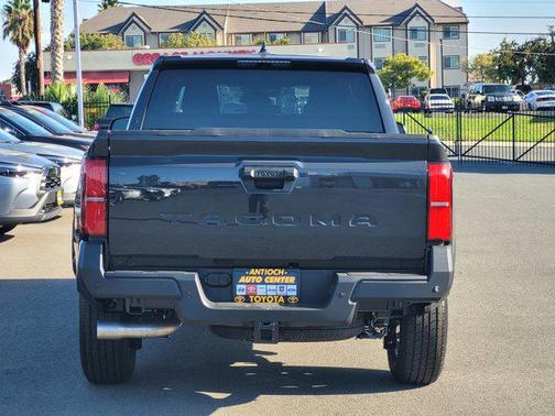 2025 Toyota Tacoma SR