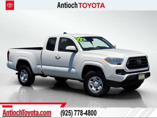 2022 Toyota Tacoma SR