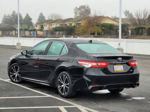 2020 Toyota Camry TOYOTA CAMRY