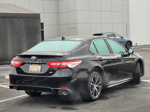 2020 Toyota Camry TOYOTA CAMRY