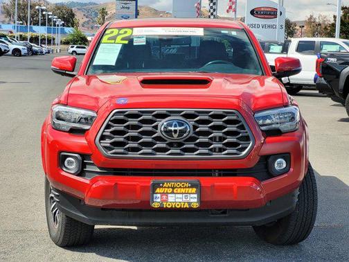 2022 Toyota Tacoma TRD Sport