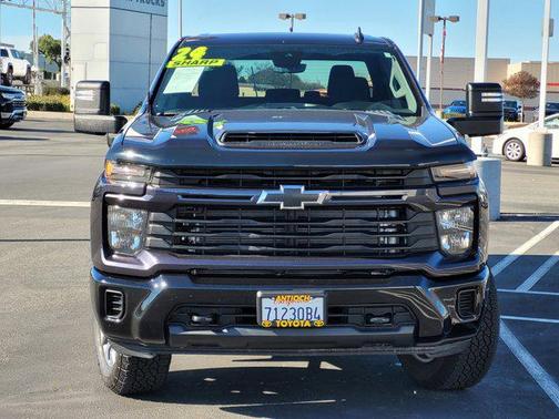 2024 Chevrolet Silverado 2500 Custom