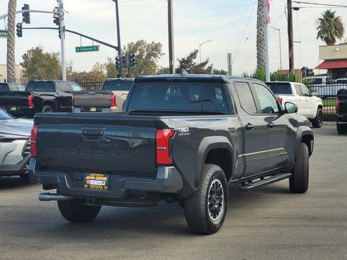2025 Toyota Tacoma TRD Off Road