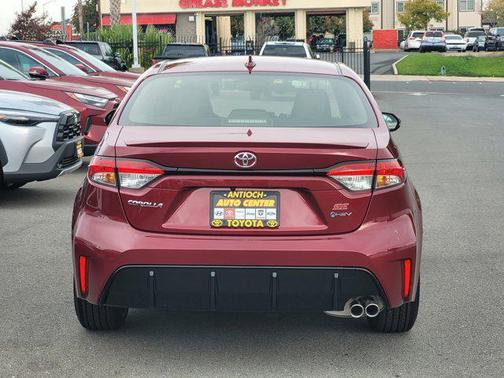 2026 Toyota Corolla Hybrid SE
