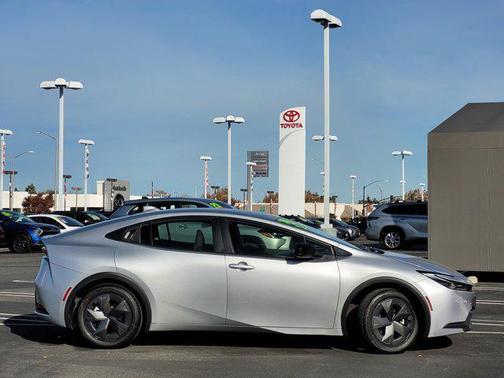 2024 Toyota Prius Limited