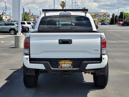 2022 Toyota Tacoma TRD Off Road
