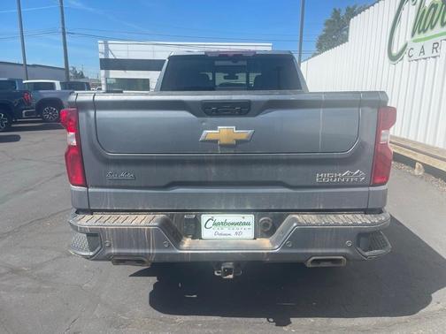 2022 Chevrolet Silverado 1500 Limited High Country