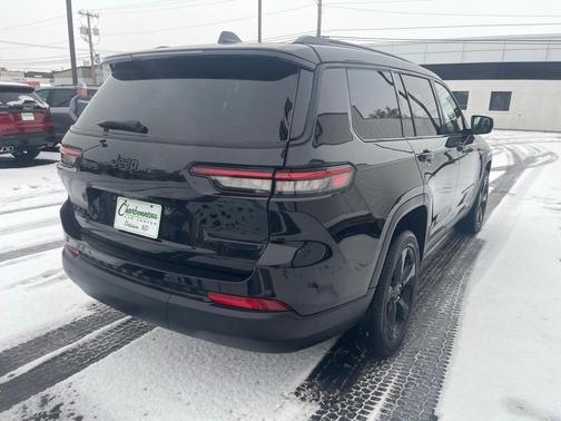 2023 Jeep Grand Cherokee L Laredo
