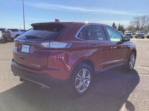 2016 Ford Edge Titanium