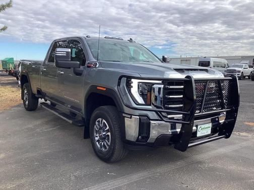 2025 GMC Sierra 3500 SLT