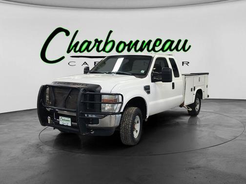 White 2009 Ford F-250 XL