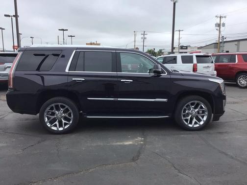 2018 Cadillac Escalade Luxury