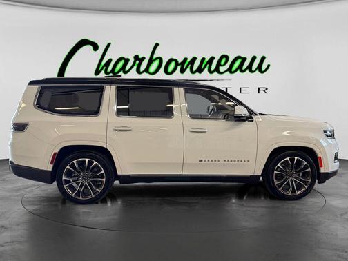 2022 Jeep Grand Wagoneer Series III