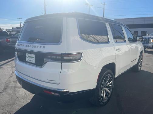 2024 Jeep Grand Wagoneer Series III