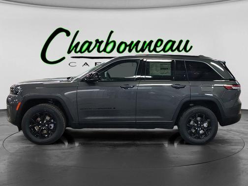 2026 Jeep Grand Cherokee Laredo