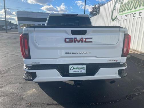 2021 GMC Sierra 2500 AT4