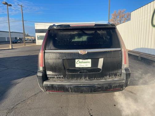 2017 Cadillac Escalade ESV Platinum