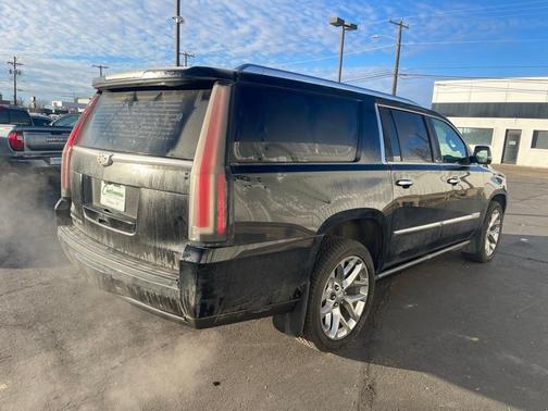 2017 Cadillac Escalade ESV Platinum